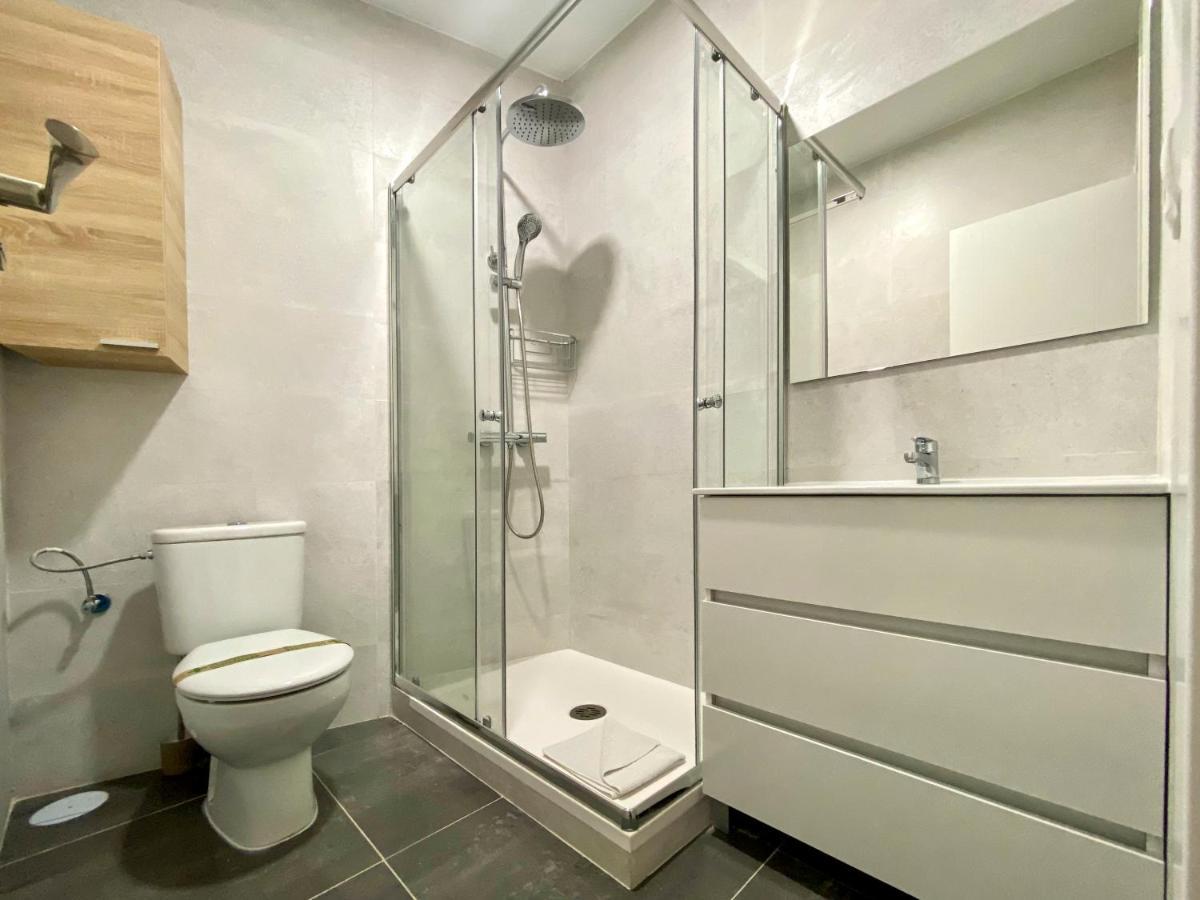 Appartement Charming Gran Via Madrid Extérieur photo