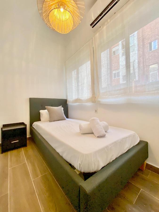 Appartement Charming Gran Via Madrid Extérieur photo